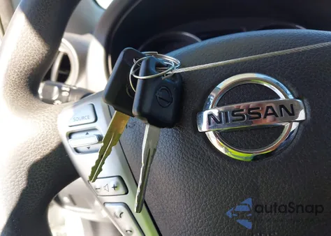 2016 Nissan Versa Note S (Sr) из США, поврежденный, VIN 3N1CE2CP2GL400077
